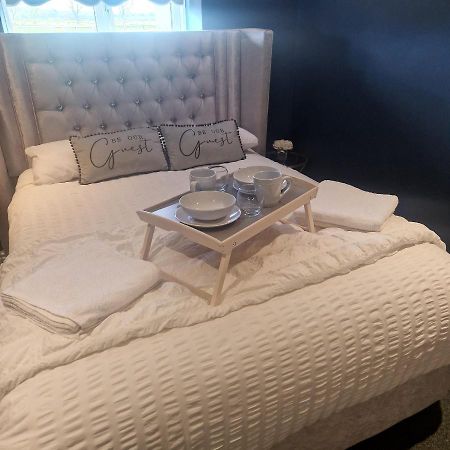 Lenox Bed And Breakfast Hale  Kültér fotó